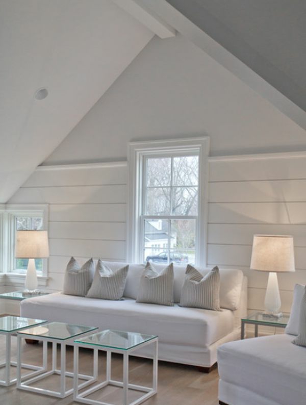 schlafzimmer-mit-dachschräge-weiß-und-einfach-aussehen
