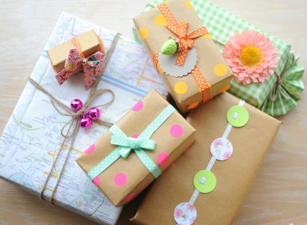 schöne-bunte-verpackungen-verpackungen-basteln-originelle-geschenke-zum-verpacken-geschenke-verpacken