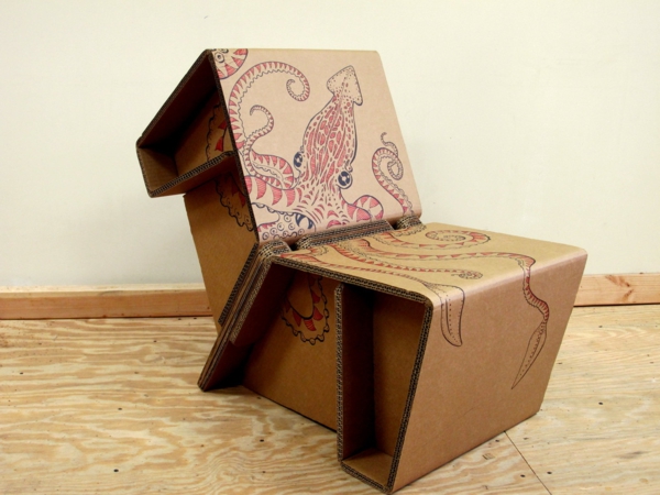 stuhl-aus-pappe-effektvolle-möbel-karton-möbel-