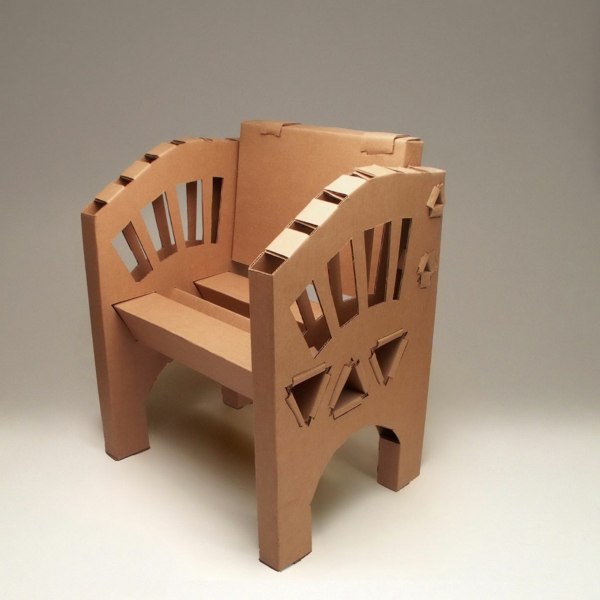 --stuhl-aus-pappe-effektvolle-möbel-karton-möbel