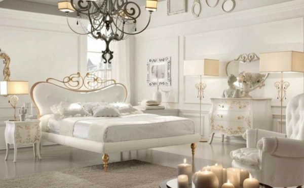 ultramodernes-Schlafzimmer-in-Weiß-und-Gold