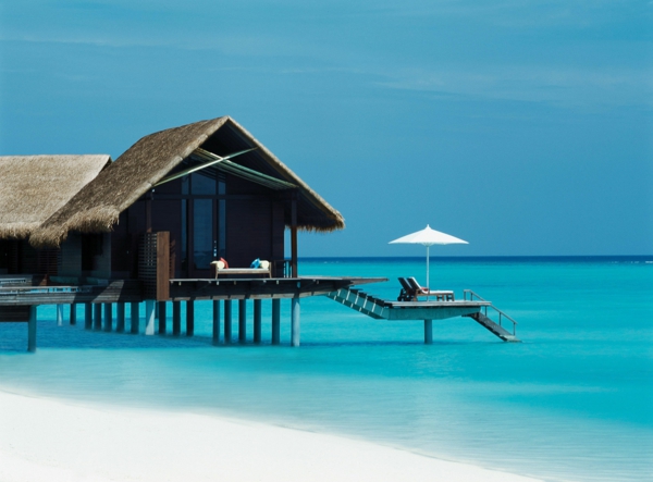 urlaub-malediven-reisen- malediven-reise-ideen-für-reisen-urlaub-auf-den-malediven