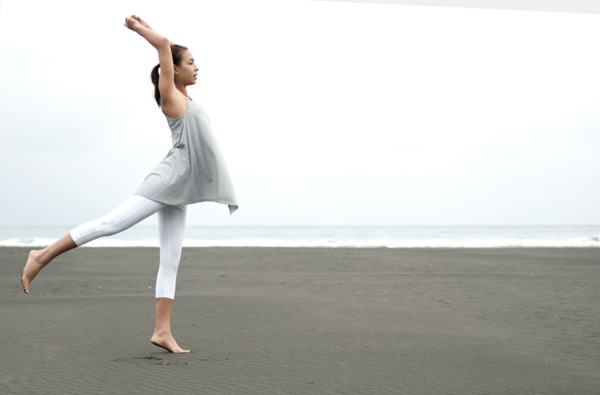 weiße-Yoga-Leggings-resized