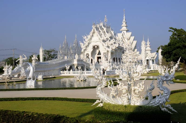 weißer-schloss-reisezeit-thailand-rundreise-thailand-thailand-aktuell-thailand-sehenswürdigkeiten