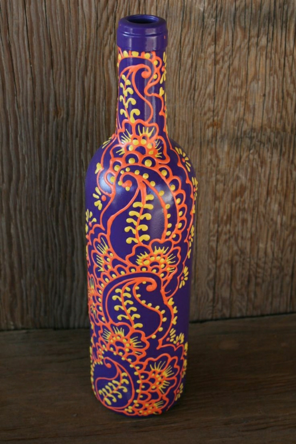 Weinflasche-Henna-Lila-Orange-Gelb-handgemalt