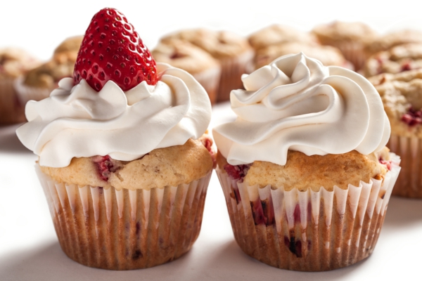 erdbeer-cupcakes-Ideen-für-brunch-brunchen-ideen-rezepte-zum-brunchen