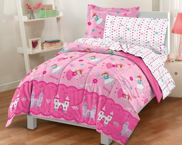 kinderzimmer--mädchenzimmer-rosa-bettwäsche-schlafzimmer-inspiration-einrichtungsideen-kinderzimmer Bettwäsche in Rosa