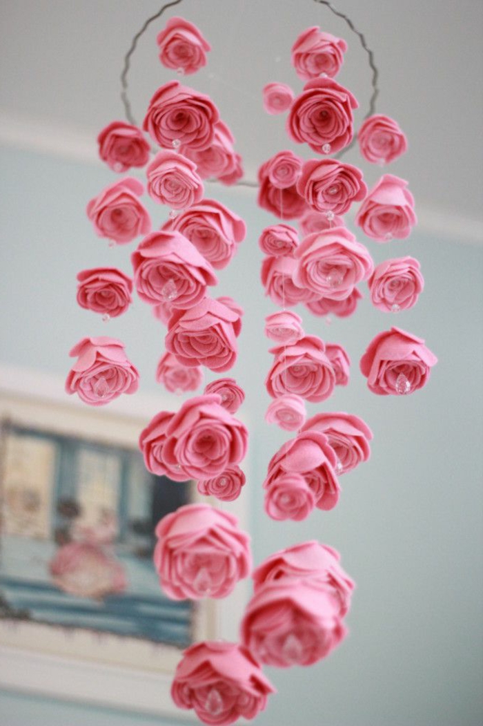 kronleuchter-in-pink-wunderschöne-rosen