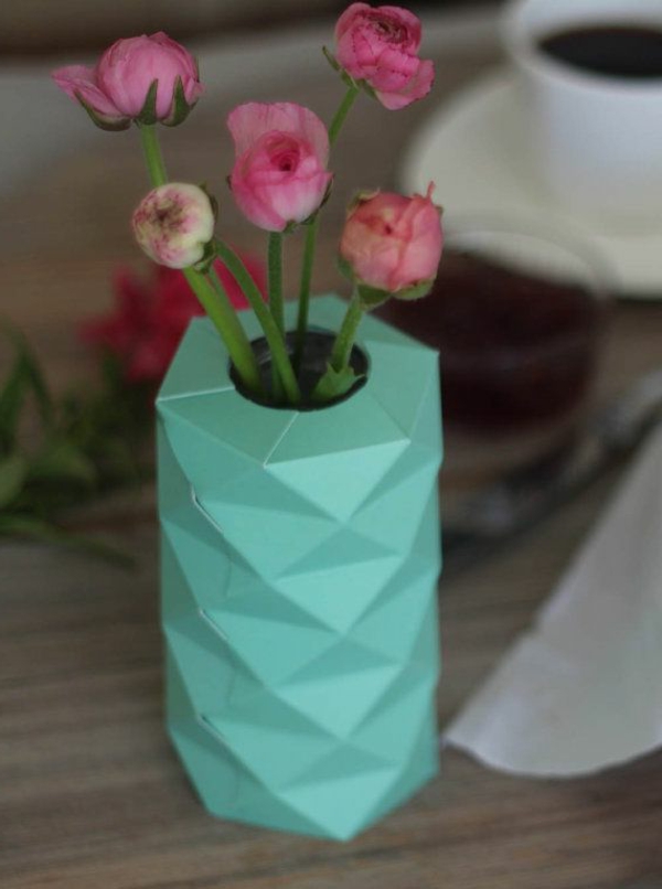 origami-vase-blaues-modell