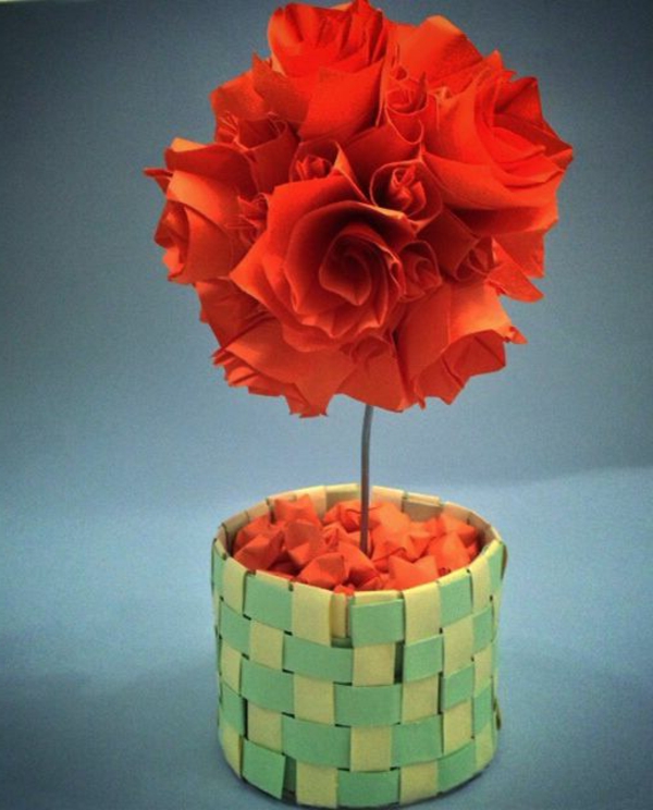 origami-vase-rote-papierblume-drin