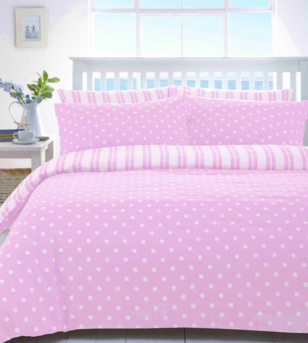 schönes-schlafzimmer-einrichten-schöne-bettwäsche-rosa-schlafzimmer-ideen