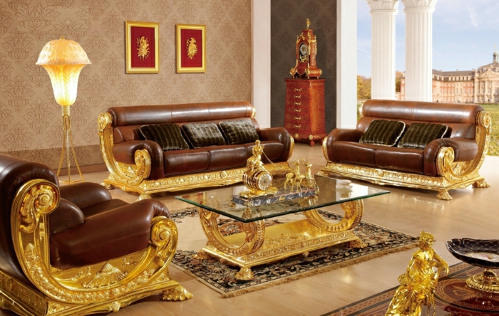 Barock-Stil-italienische-Möbel-Leder-Gold-Tapete-mit-Ornamenten