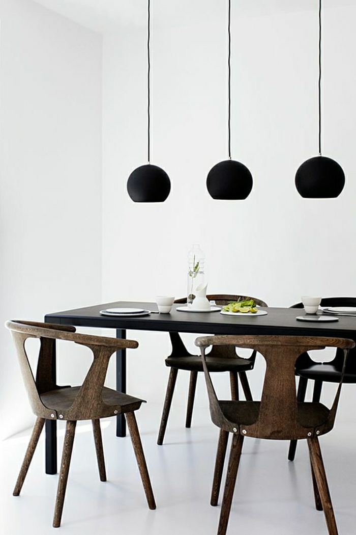 Esszimmer-minimalistisch-skandinavisch-Esstisch-Stühle-Holz