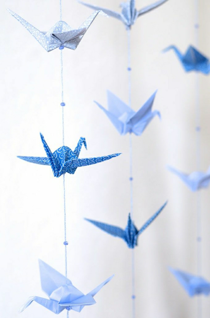 Kinderzimmer-Deko-hängende-Origami-Kranich