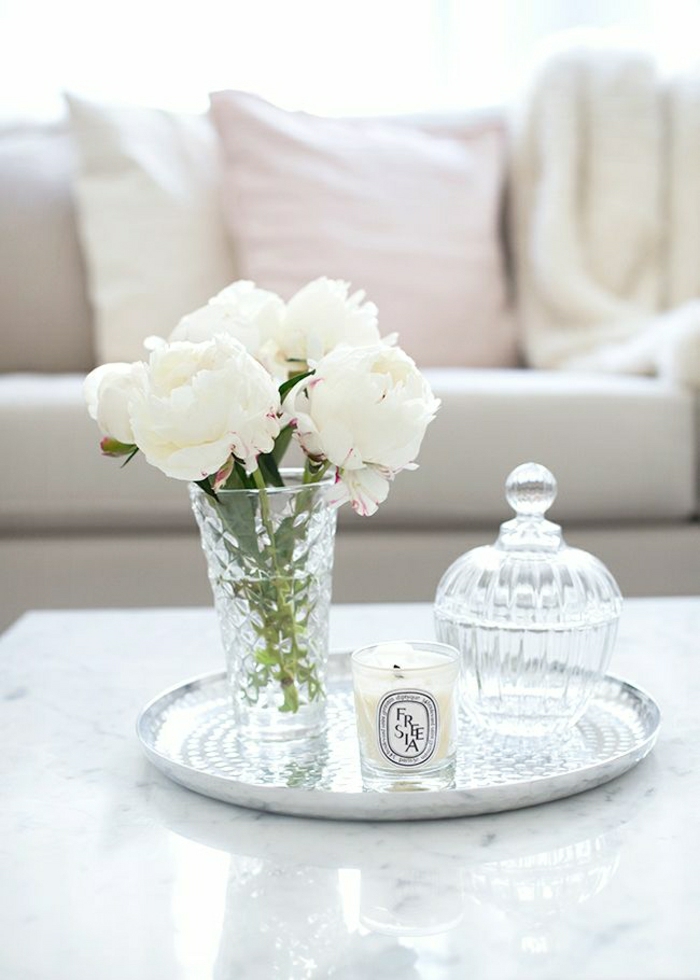 Sofa-Kissen-Pastellfarben-Blumen-weiß