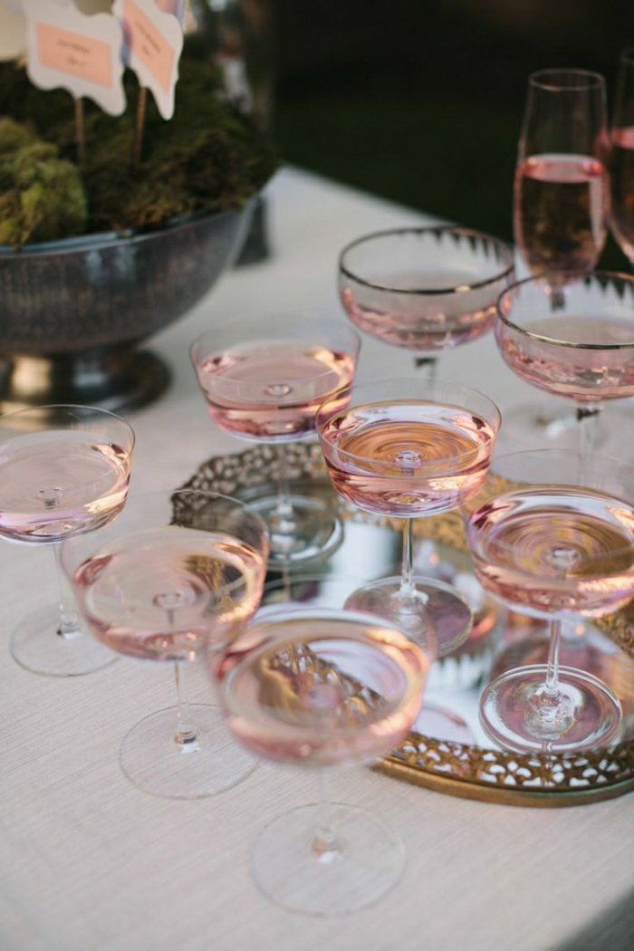 Vintage-Gläser-rosa-Champagner