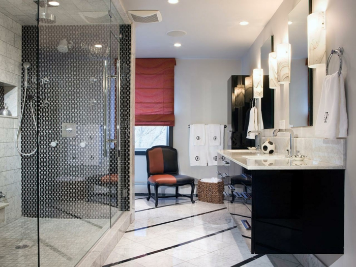 badezimmer-in-schwarz-und-weiß-moderne-und-schön
