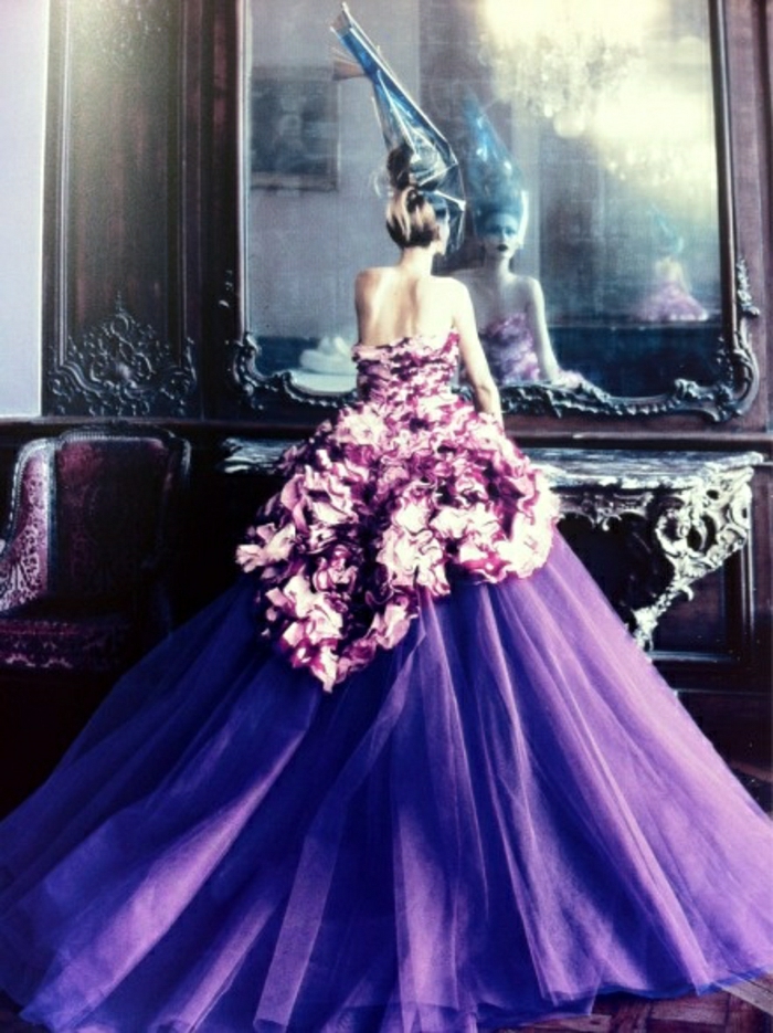 einzigartiges-Couture-Kleid-lila