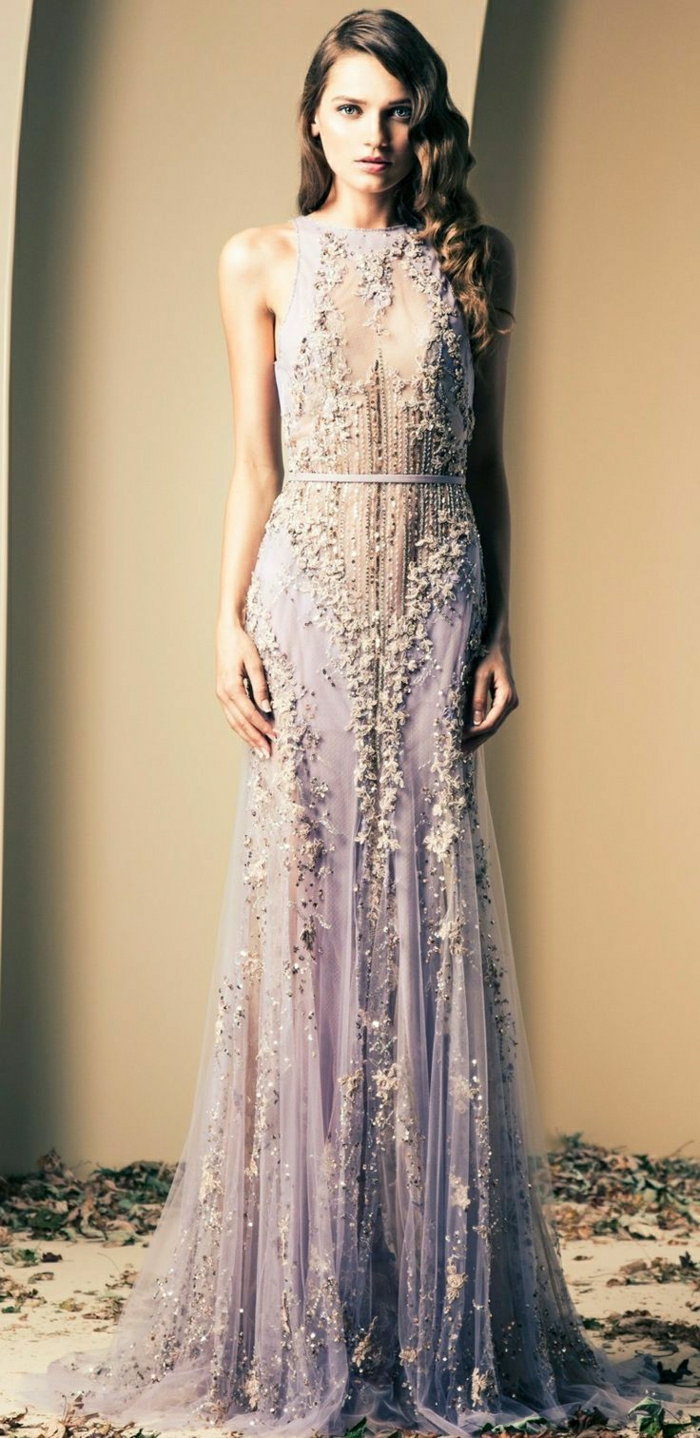 elegantes-lila-Hochzeitskleid