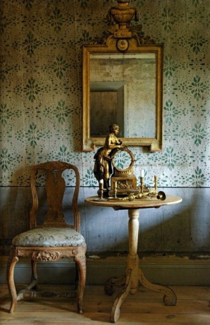 schwedischer-Barock-Stil-antikes-Gold-Tapete-beige-grün