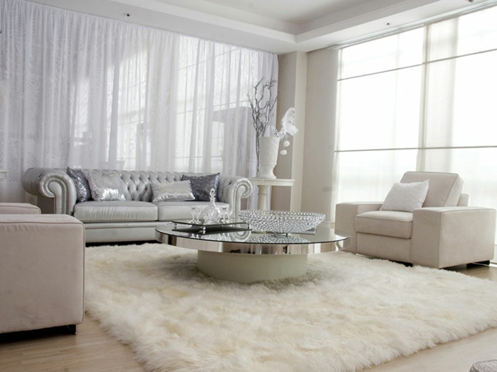 elegantes-wohnzimmer-weißer-teppich