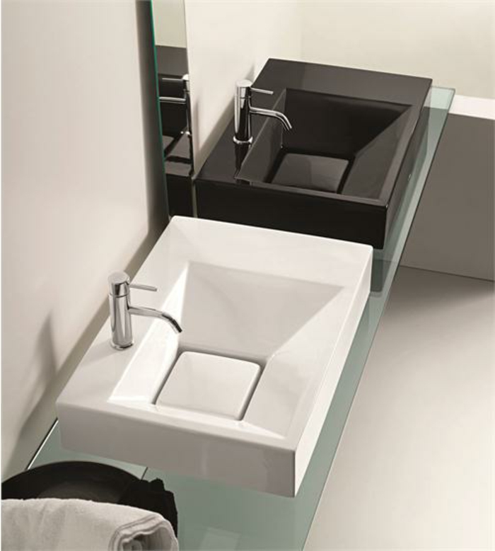 luxus-waschbecken-zwei-stücke-in-weiß-und-schwarz