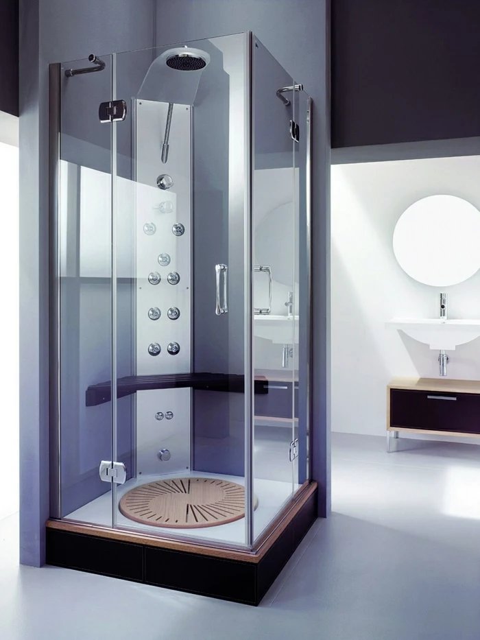 modernes-Badezimmer-lila-Wände-Dusche-Kabine-Glas