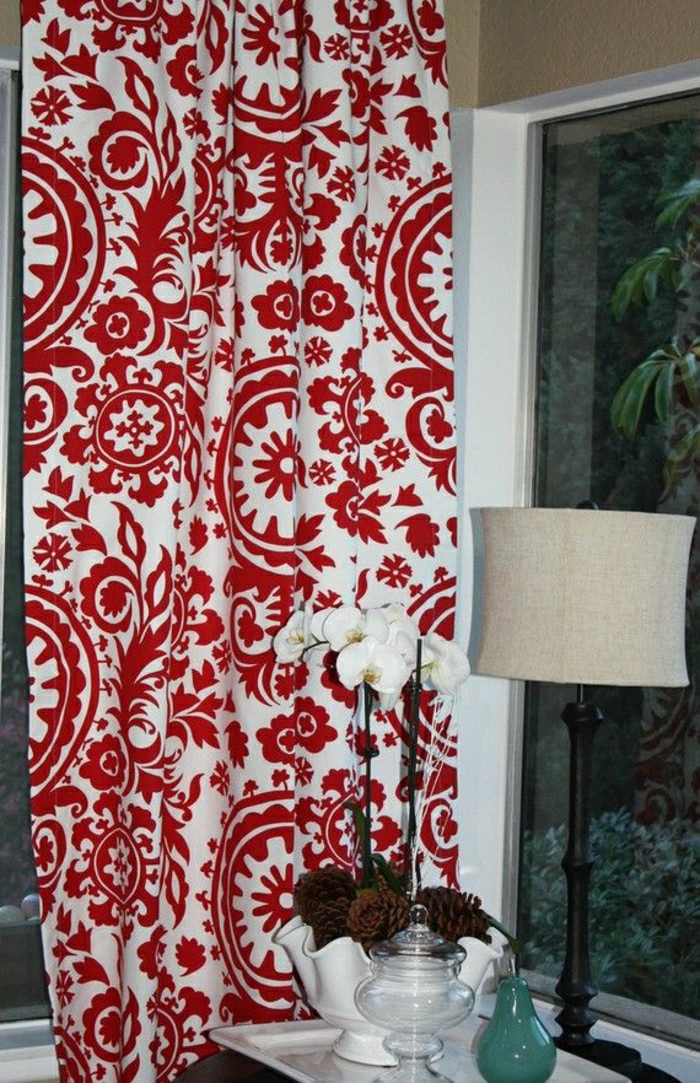 modernes-Design-Gardinen-rot-weiß-Orchidee