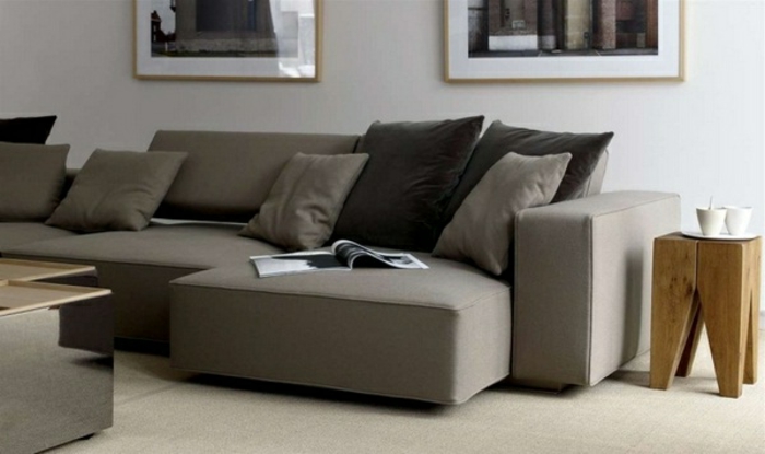 möbel-mit-schlaffunktion-sofa-mit-dekokissen