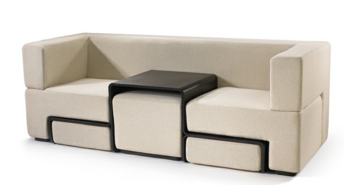 platzsparende-möbel-weißes-sofa