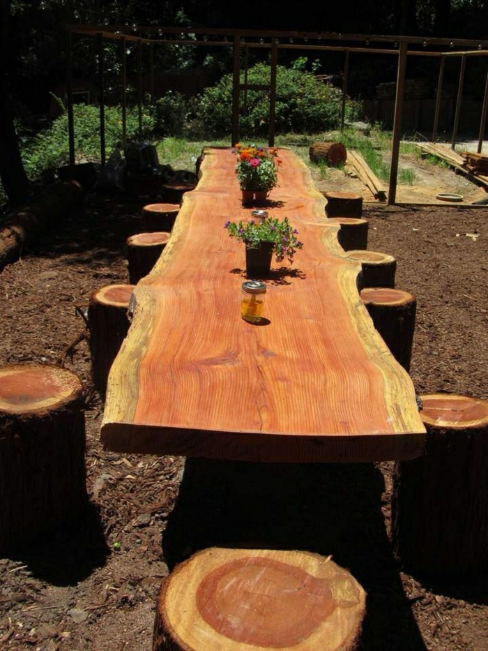 rustikale-Möbel-Garten-Holz-Tisch-Stühle-Stümpfe