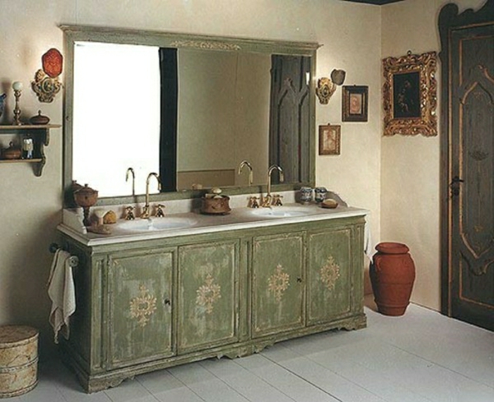 rustikales-Badezimmer-alte-Möbel-rustikal-stilvoll