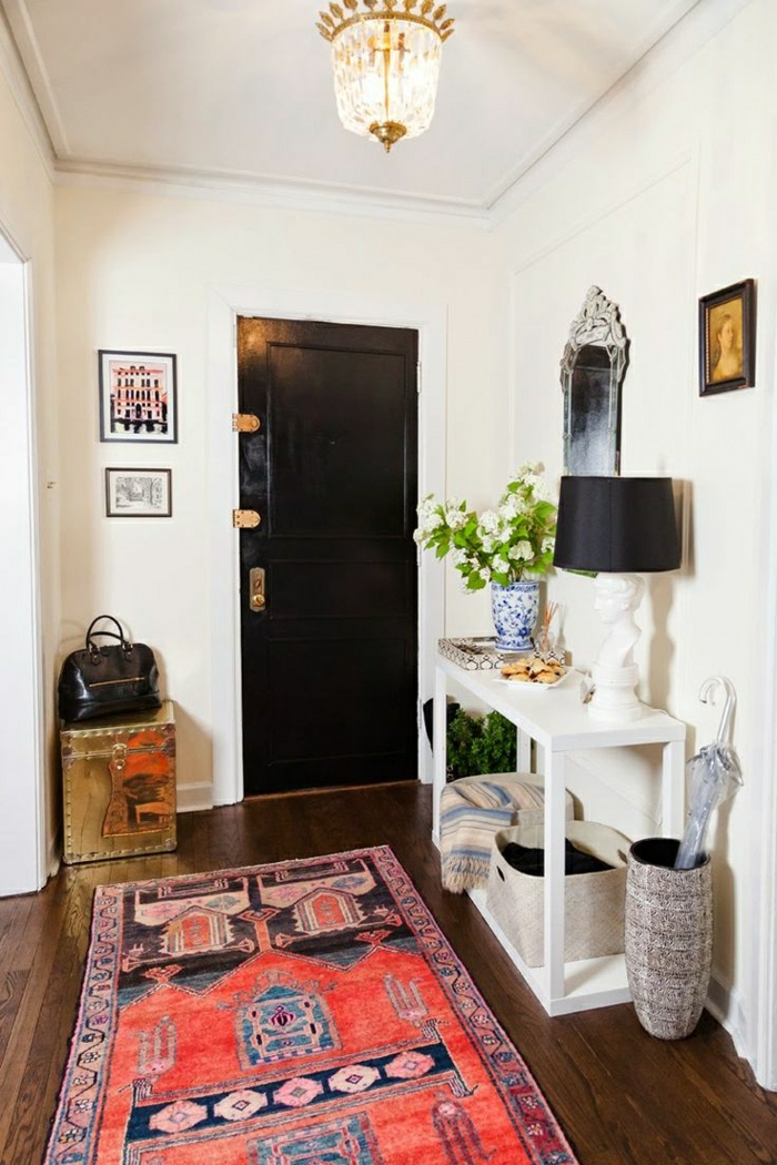 Eingangsbereich-vintage-persischer-Teppich