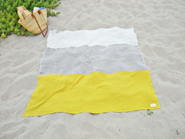 Strand-Tuch-Streifen-weiß-grau-gelb