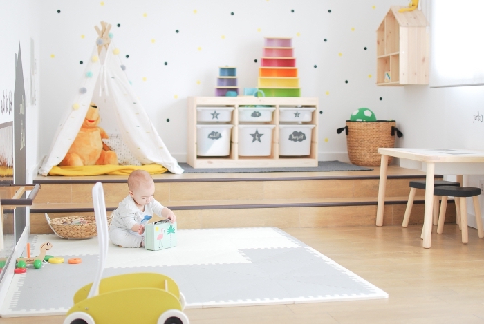 babyzimmer deko, zimmer zum spielen schaffen, spielzimmen gestalten, kinderzimmer