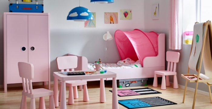 kindezimmer deko mädchen, rosa mäbelset, mädchenzimmer einrichten, babyzimmer gestalten