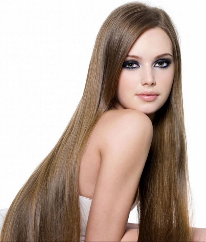 Lange glatte Haare sind immer im Trend! Lange glatte Haare sind immer im Trend!