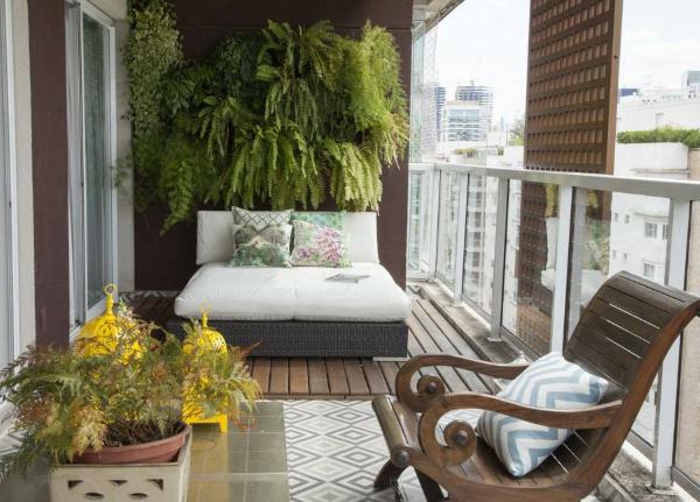 loungemöbel -für-balkon-blumen