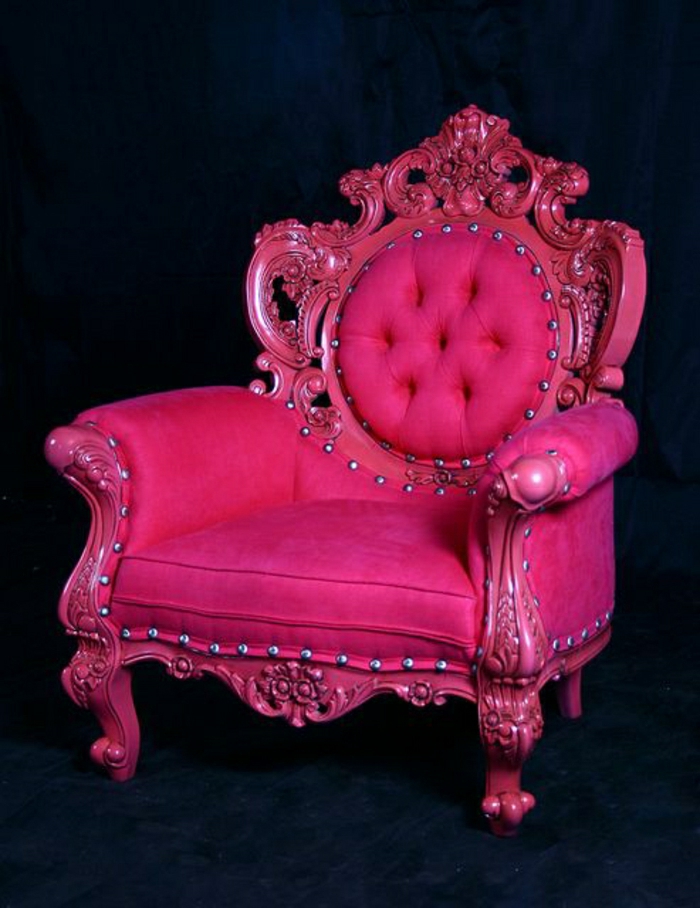 rosa-Barock-Sessel-Samt-aristokratisch-extravagant