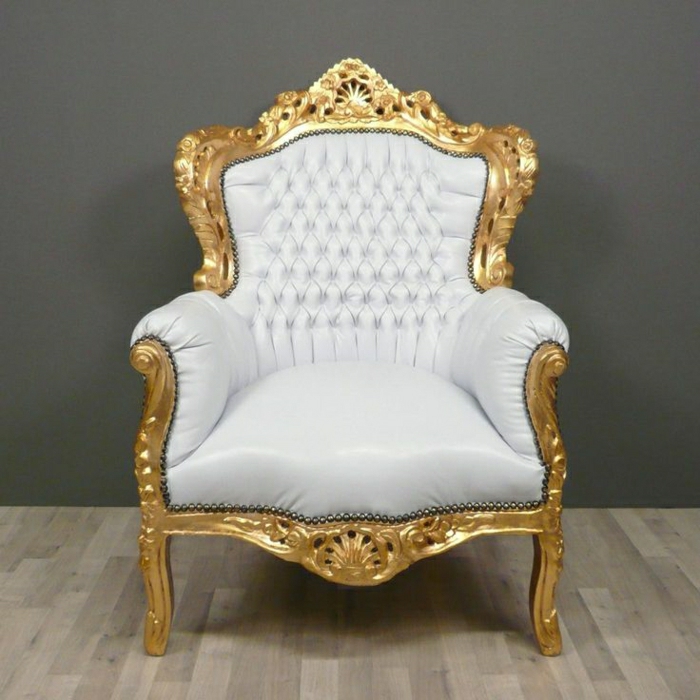 weißer-Leder-Sessel-Barock-Stil-goldener-Rahmen-elegant-exquisit