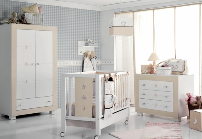 Babyzimmer-Set-beige-und-weiß-rahmen