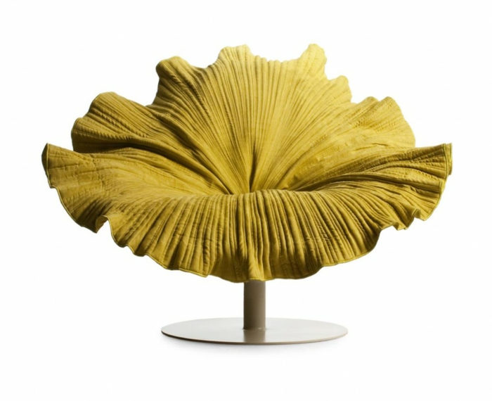 Designer-Stuhl-Sessel-Senf-Farbe-Blüte-Form