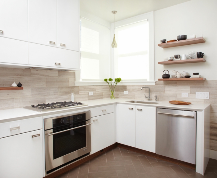Wandschrank-für-Küche-modern-design-kitchen-geräte