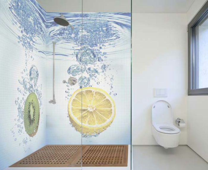 badezimmer-mit-mosaik-super-idee-mit-zitronen-motiven