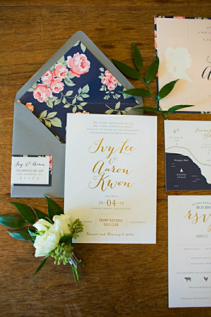 einladungskarten-hochzeit-verschiedene-Muster-elegant-fein-exquisit-schönes-Design-Blumen
