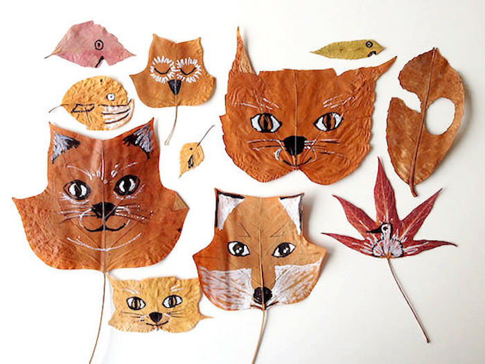 Süße Tiere auf Herbstblätter zeichnen, Füchse Katzen Vögel und Wale, Idee für Herbstbasteln mit Kindern 