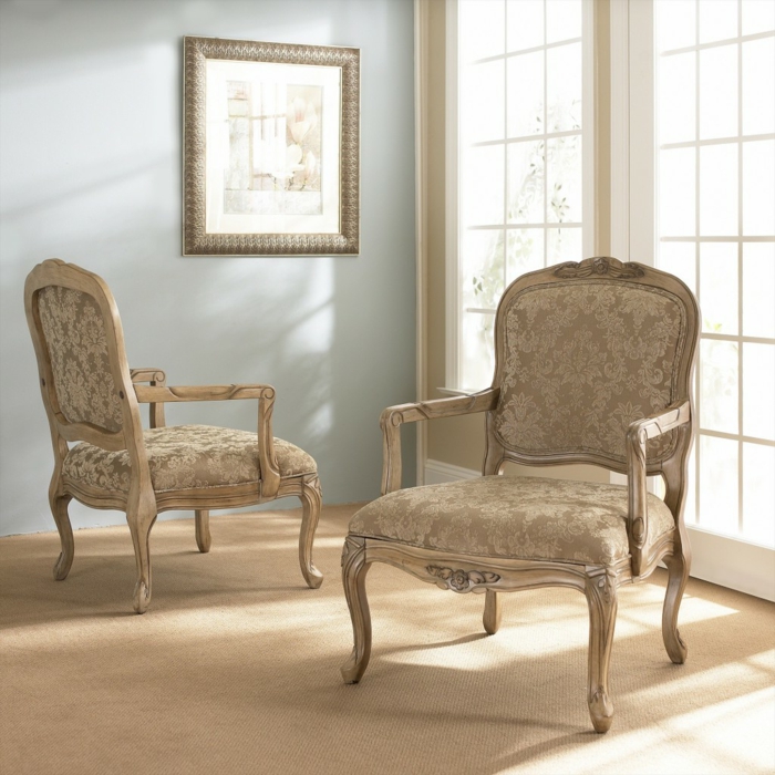luxuriöse-Stühle-klassisches-Modell-asristokratisch
