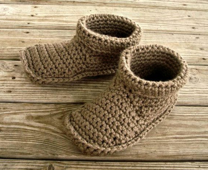 Crochet-Herren-Hausschuhe-Socken-braun-bequemes-Modell