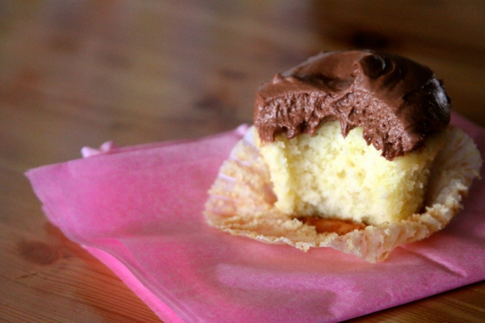Cupcake-Vanille-Schokolade-Creme-lecker