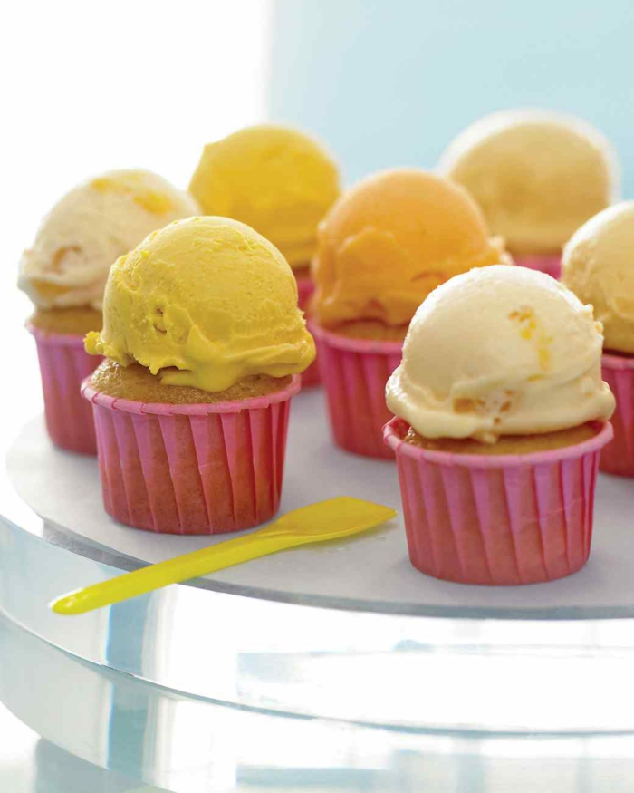 Cupcakes-Buttermilch-Vanille-Eis